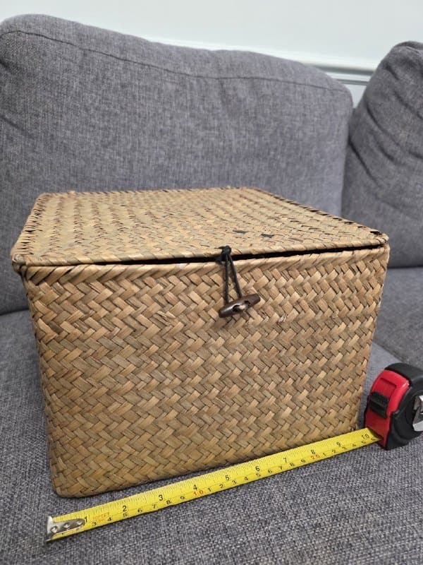 Плетёный контейнер