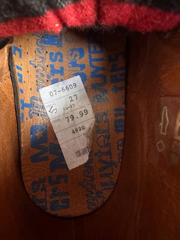 Кожаные детские ботинки размер 27 4