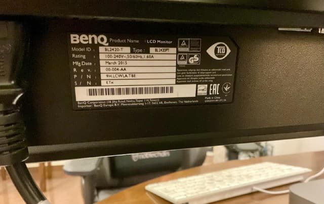 Комплект Apple Mac mini, eGPU Sonnet, монитор BenQ