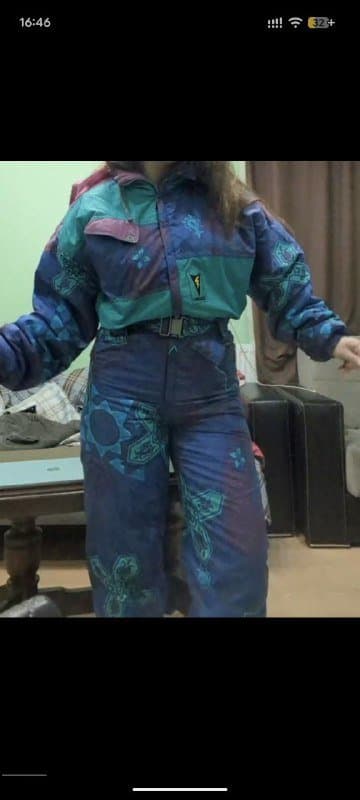 Комбез, кеды Vans, свитер, платье, панама 1