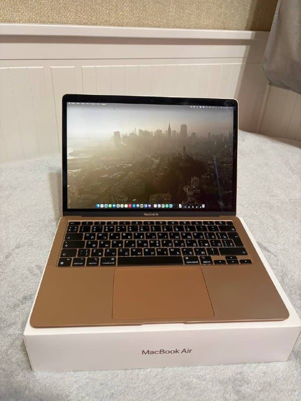 Ноутбук MacBook Air M1