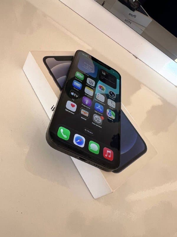 iPhone 12, чехол, коробка 2