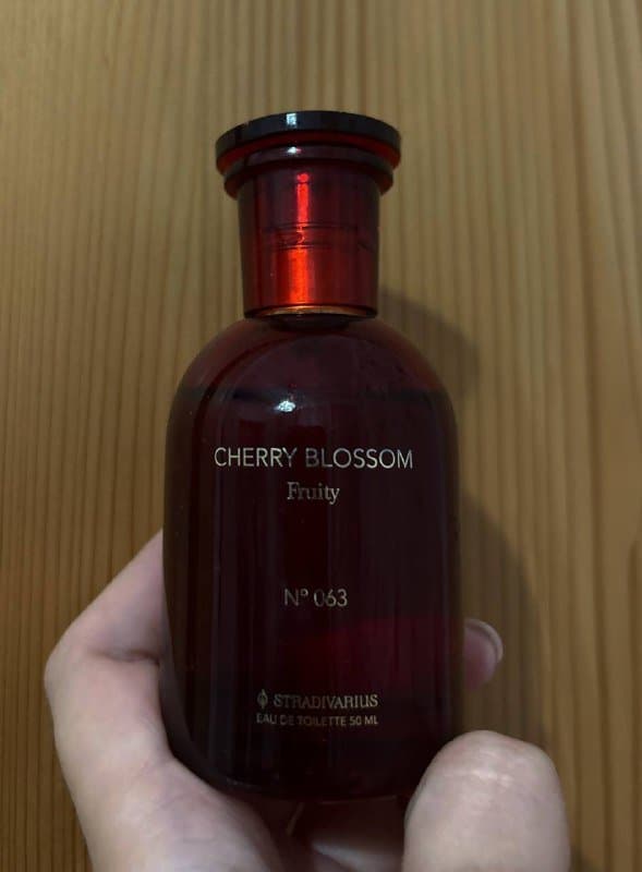 Женские духи Cherry Blossom 50 мл