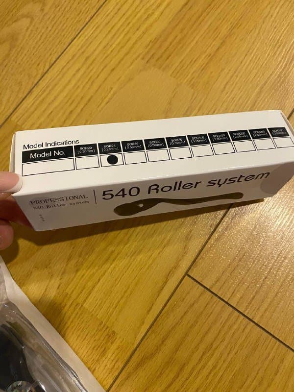 Ролик дермароллер для лица микроигольчатый 4