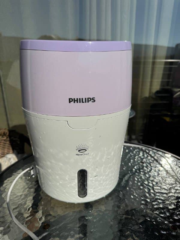 Увлажнитель воздуха Philips HU 4802/01