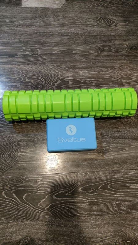 Спортивный валик, кубик для йоги