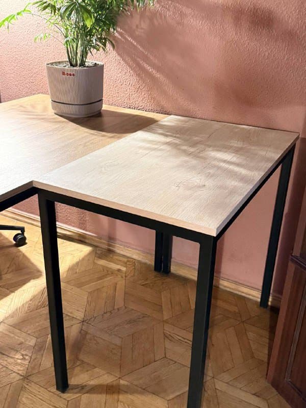 Столы письменные, регулируемый стул 3