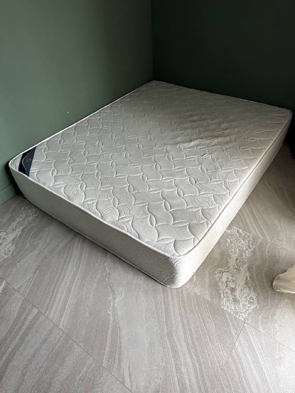 Матрас RoyalGeorgia 160x200x30