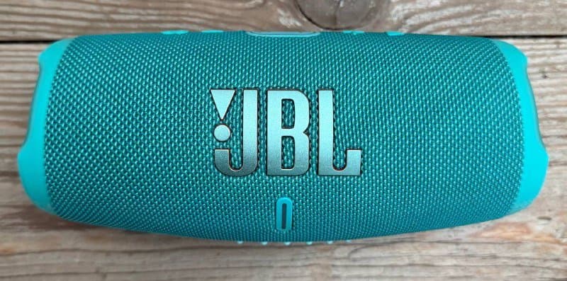 Apple AirPods Pro 2, JBL Charge 5 колонка 4