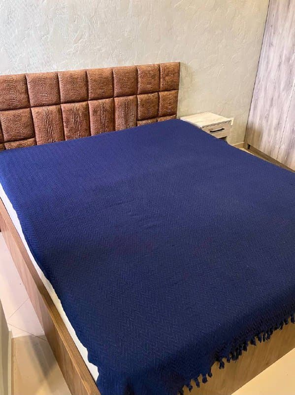 Покрывало цвета индиго Madam Coco 200х225см