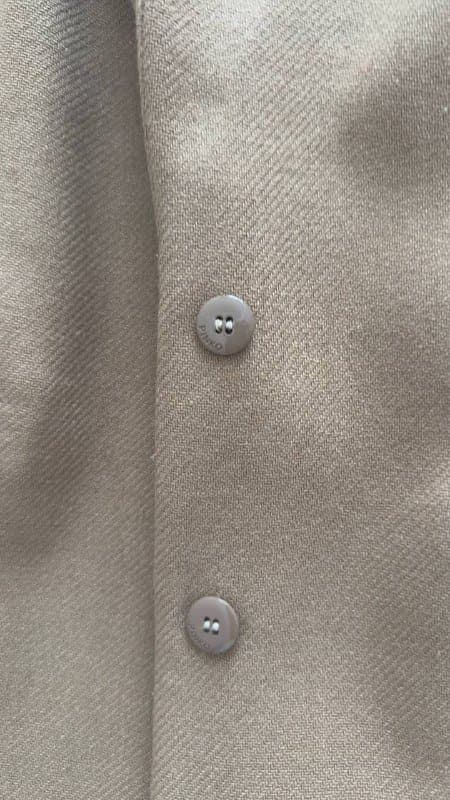 Пальто Pinko, солнцезащитные очки Jimmy Choo 10