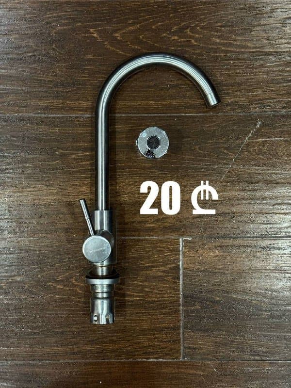 Смеситель, комплект hand made, 2 свитера, плита, органайзер, светильники, рюкзак, куртка, утюг, стол и 2 стула