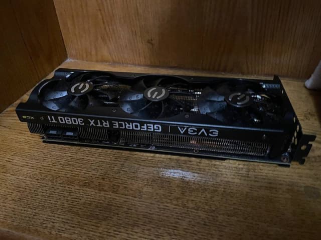 Видеокарта EVGA 3080 TI XC3